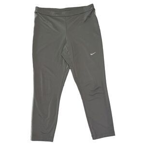Nike Golf Tour Performance Dri Fit Women’s Gray Capri Leggings Small 20.5 Inseam